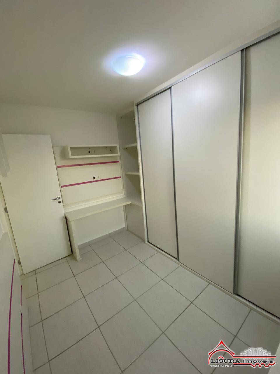 Apartamento para alugar com 2 quartos, 49m² - Foto 13