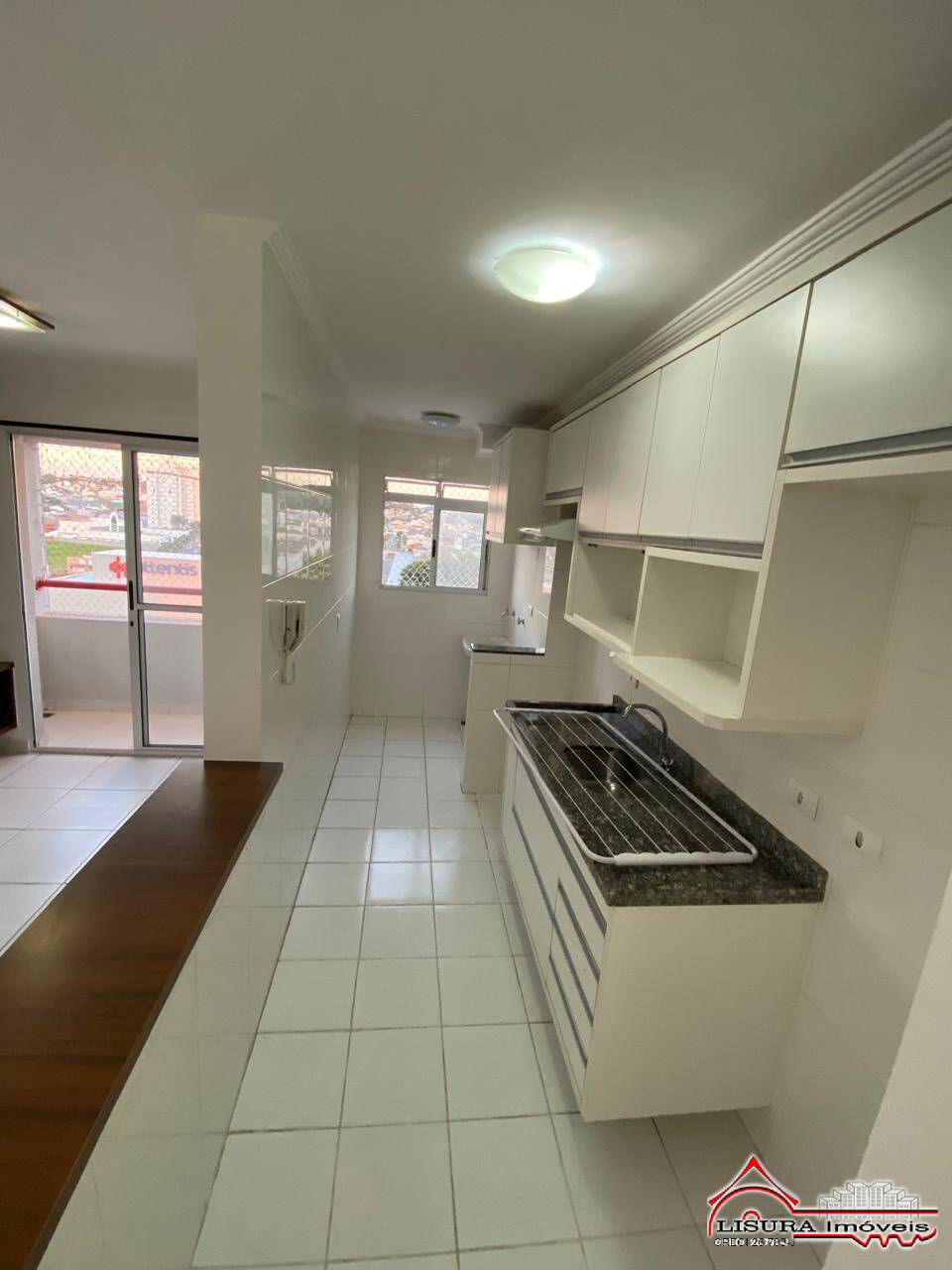 Apartamento para alugar com 2 quartos, 49m² - Foto 4