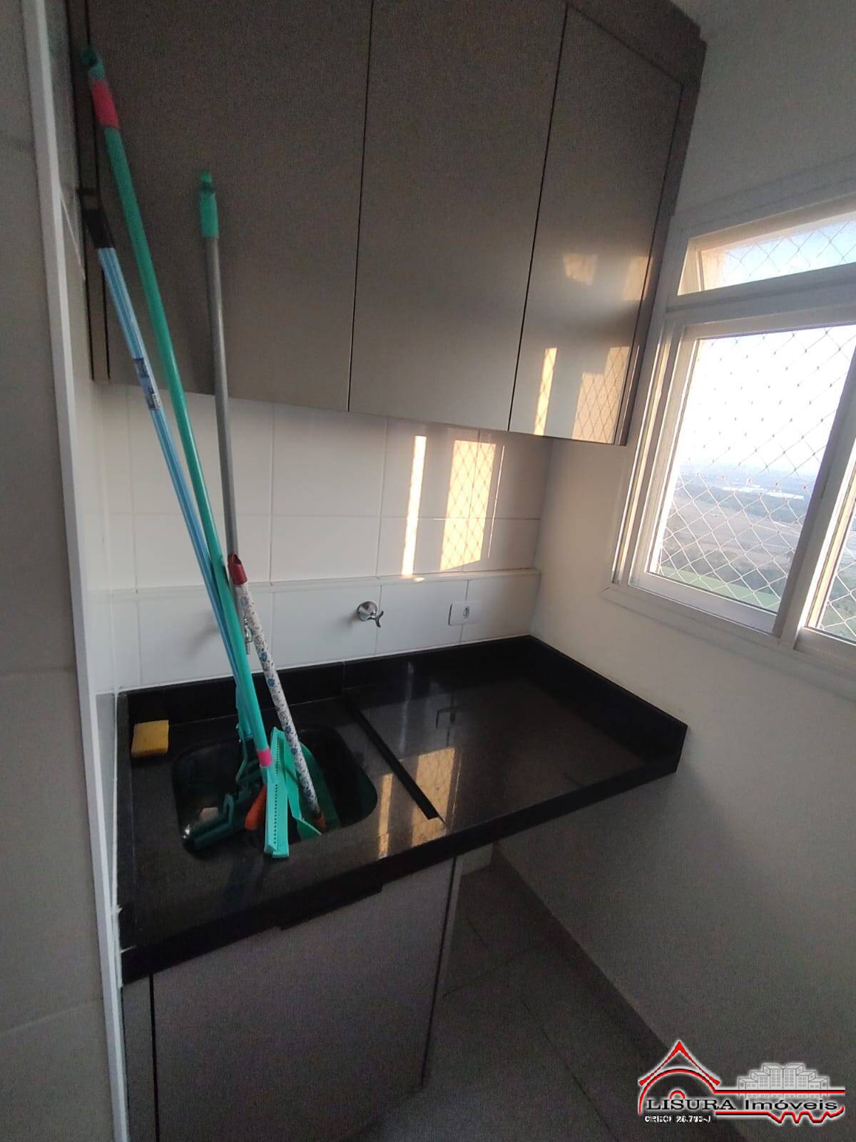 Apartamento à venda com 2 quartos, 61m² - Foto 6