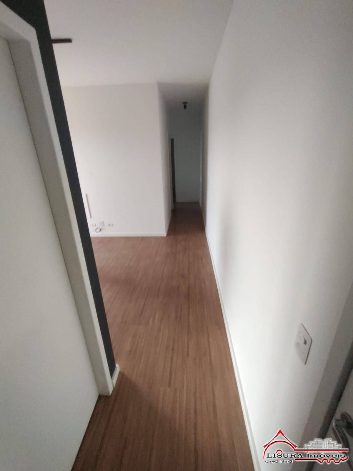 Apartamento à venda com 2 quartos, 61m² - Foto 13