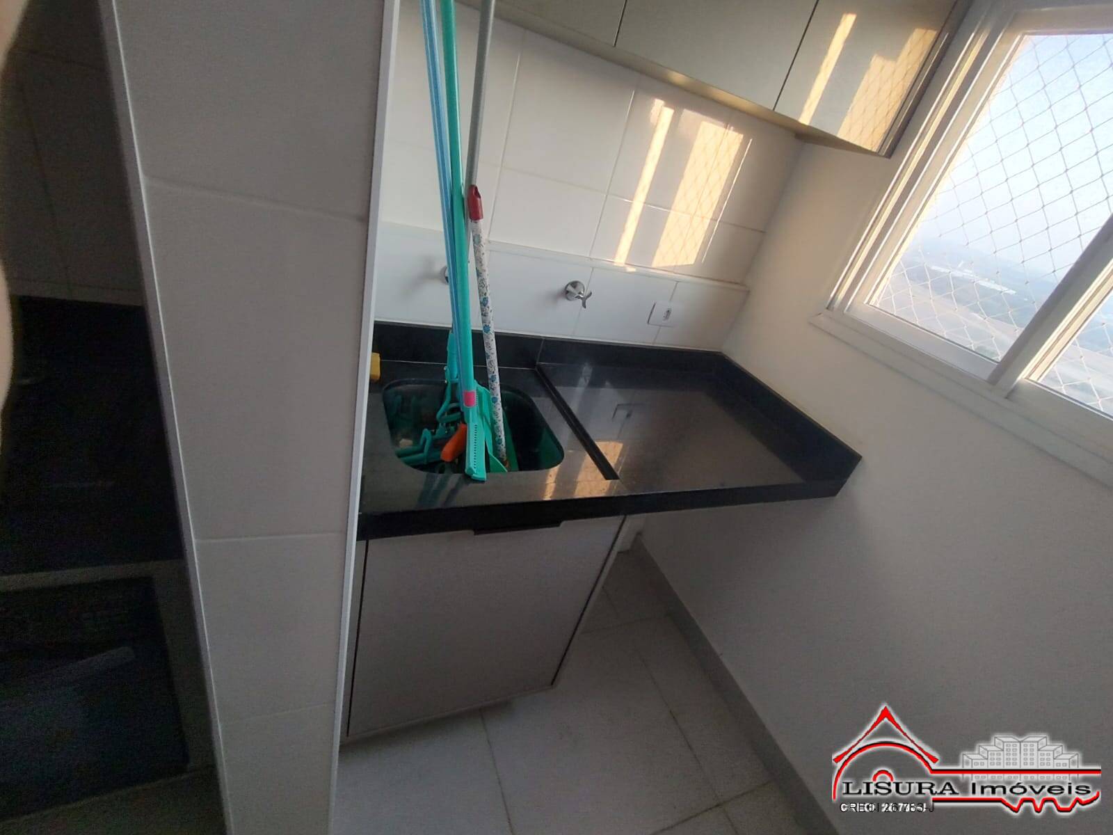 Apartamento à venda com 2 quartos, 61m² - Foto 9