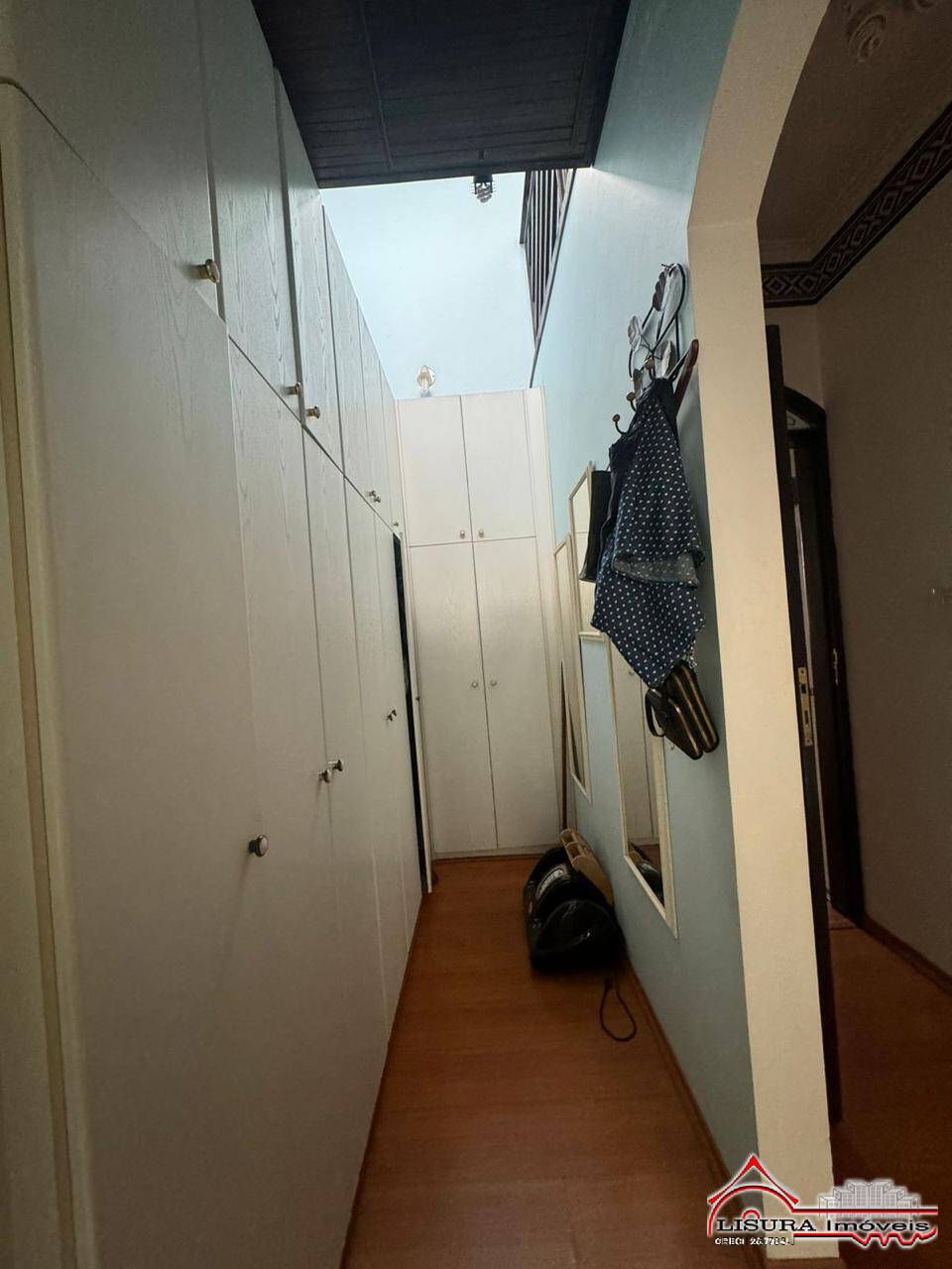 Casa de Condomínio para alugar com 4 quartos, 237m² - Foto 44