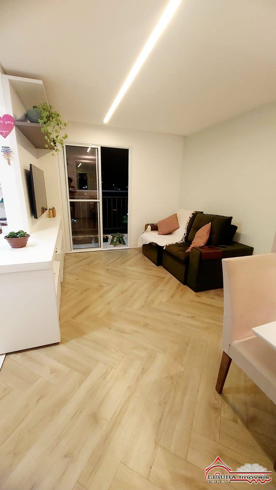 Apartamento à venda com 2 quartos, 45m² - Foto 3