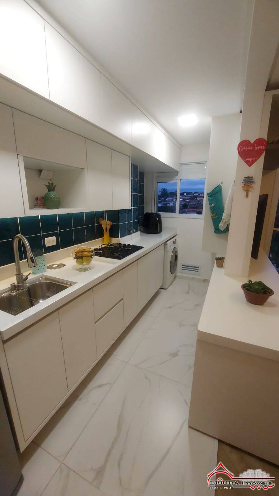 Apartamento à venda com 2 quartos, 45m² - Foto 11