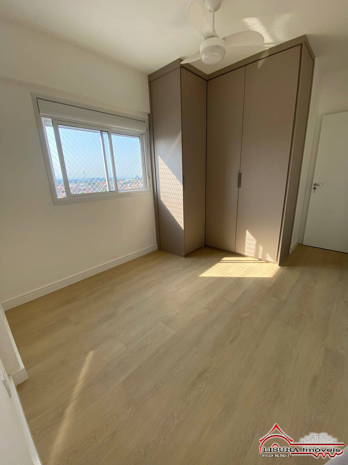 Apartamento à venda com 3 quartos, 101m² - Foto 9