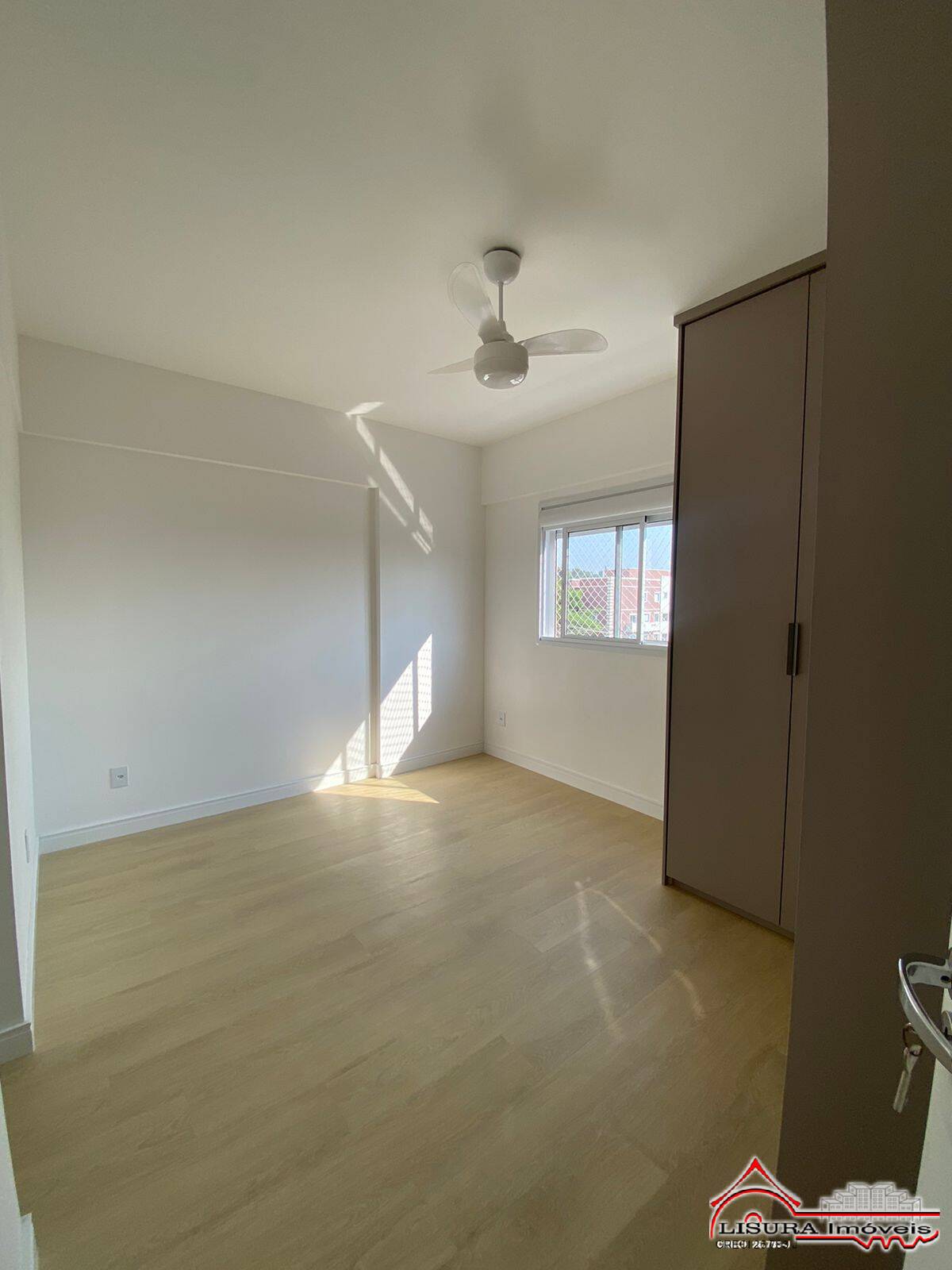 Apartamento à venda com 3 quartos, 101m² - Foto 10