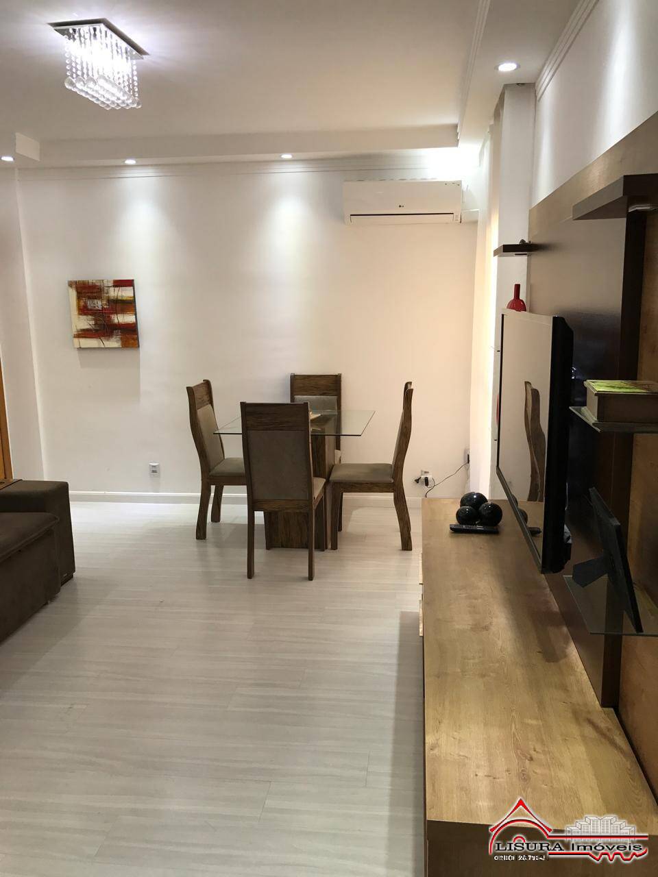 Apartamento à venda com 2 quartos, 61m² - Foto 4