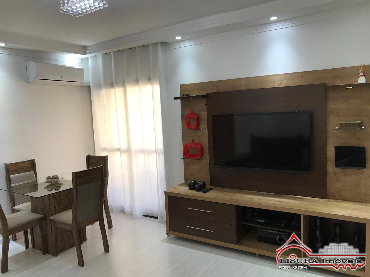 Apartamento à venda com 2 quartos, 61m² - Foto 1