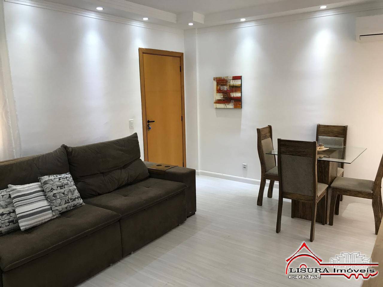 Apartamento à venda com 2 quartos, 61m² - Foto 3