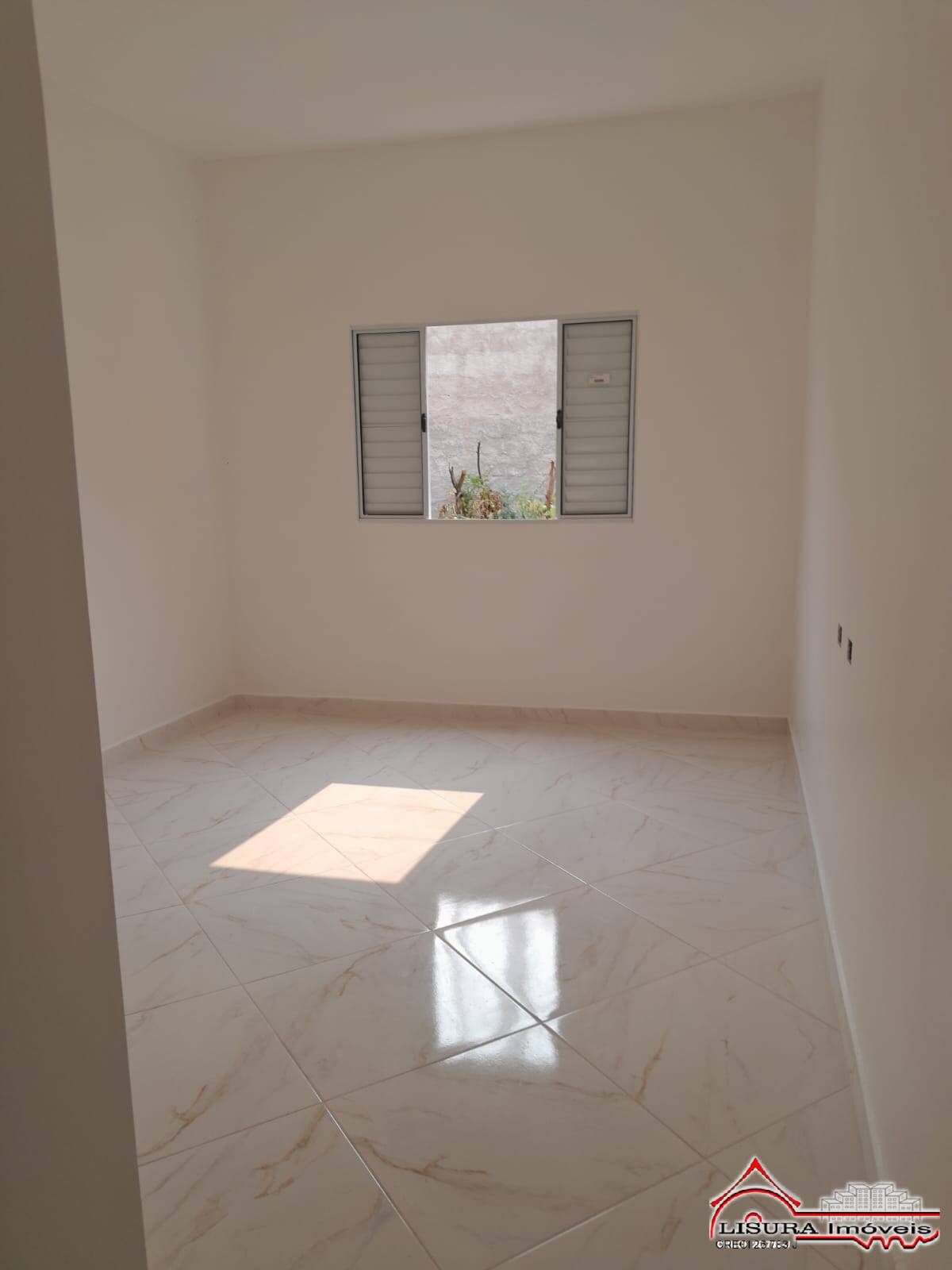 Casa à venda com 2 quartos, 58m² - Foto 13