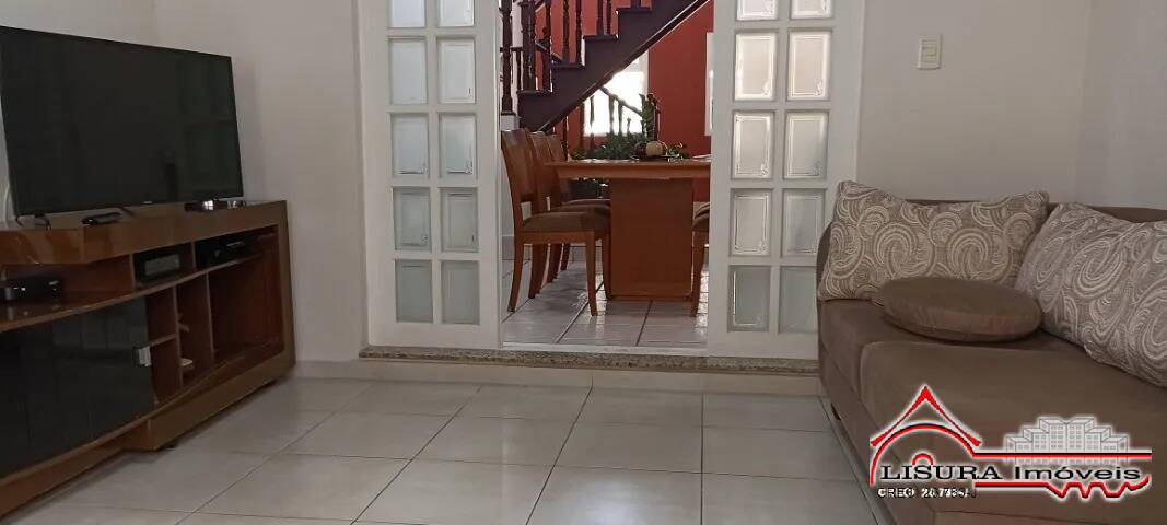 Casa de Condomínio à venda com 3 quartos, 237m² - Foto 6