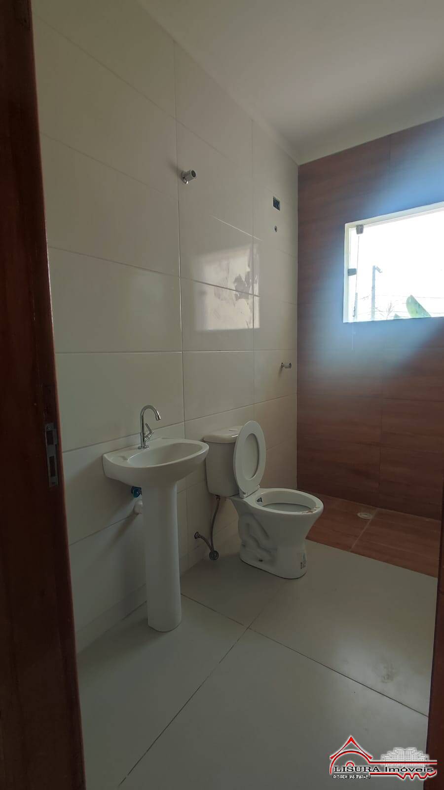 Casa à venda com 2 quartos, 105m² - Foto 17