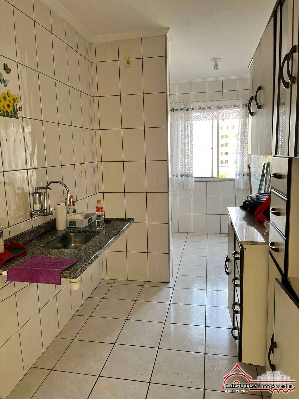 Apartamento à venda com 2 quartos, 62m² - Foto 5