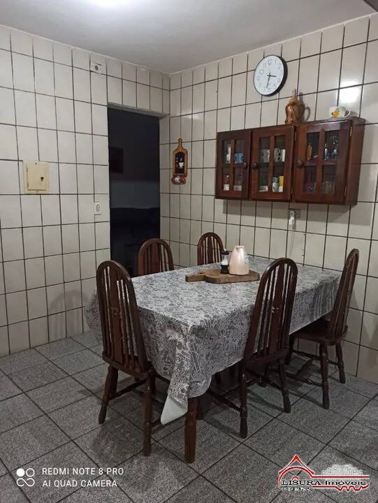 Casa à venda com 2 quartos, 90m² - Foto 5