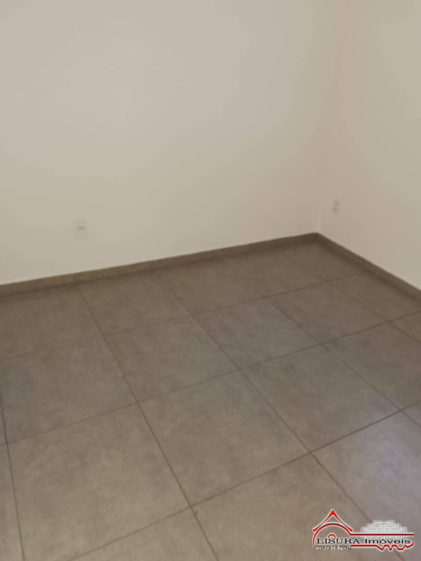 Apartamento à venda com 2 quartos, 39m² - Foto 4