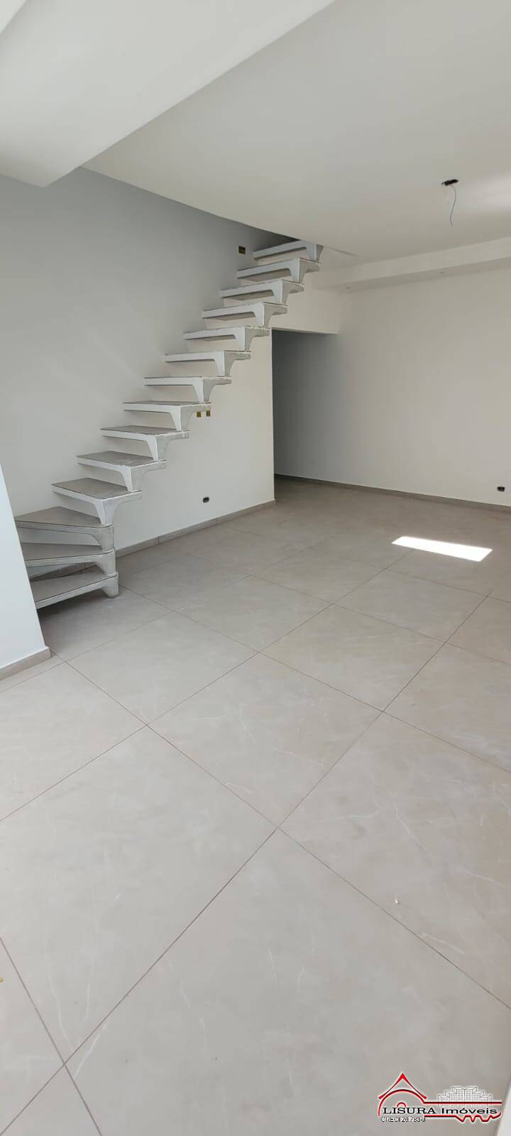 Casa à venda com 3 quartos, 164m² - Foto 14