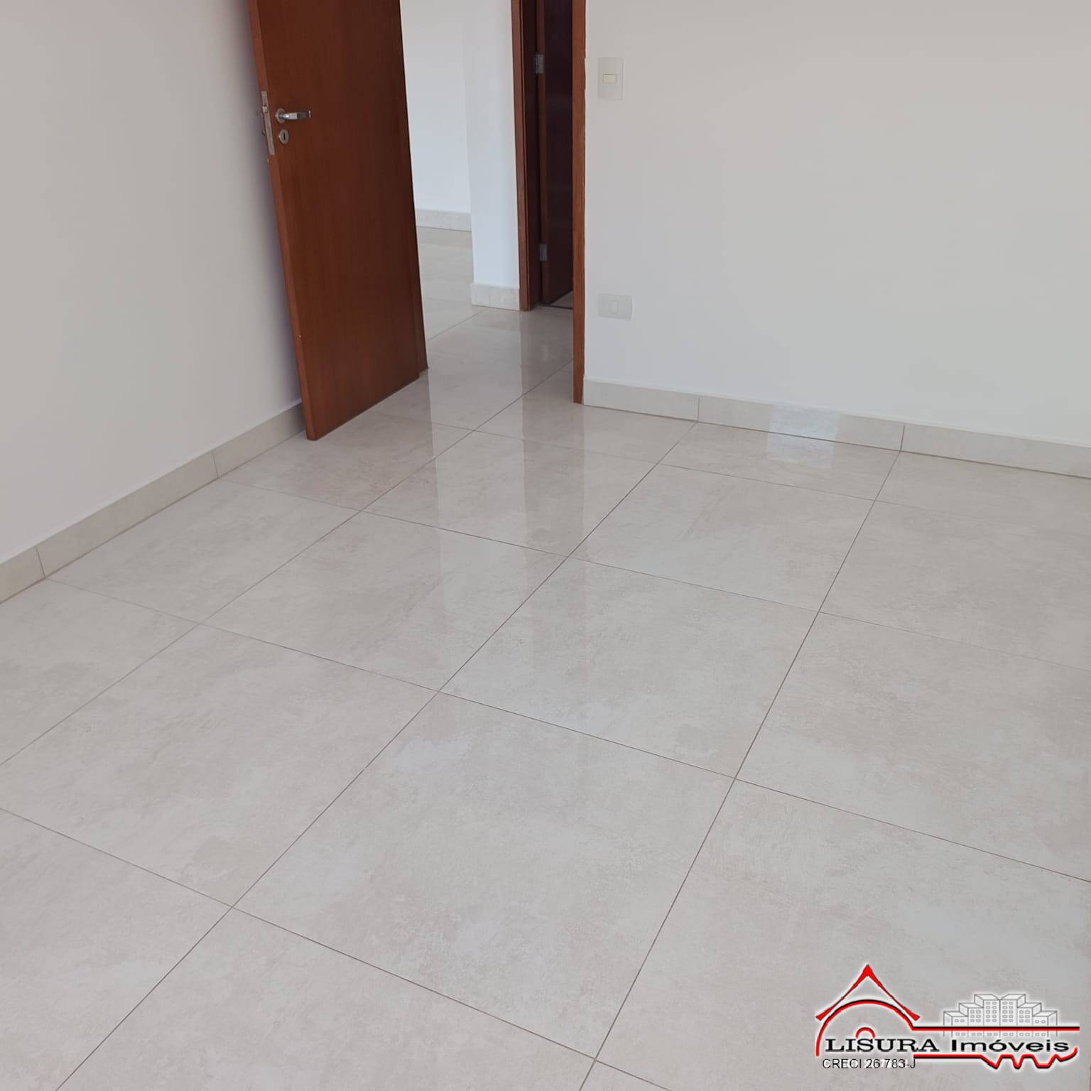 Apartamento para alugar com 2 quartos, 80m² - Foto 6