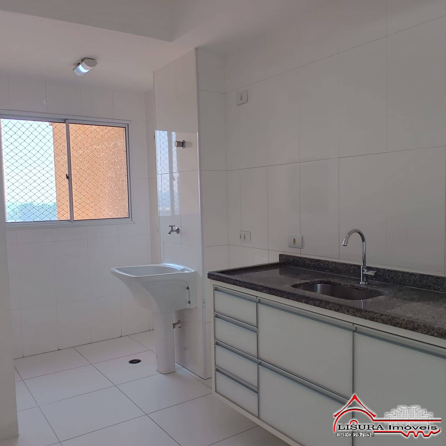 Apartamento para alugar com 2 quartos, 80m² - Foto 3