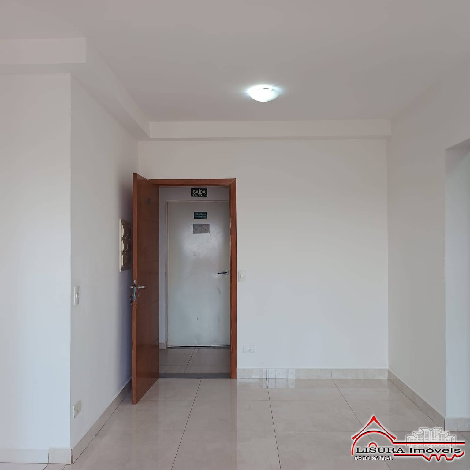 Apartamento para alugar com 2 quartos, 80m² - Foto 9