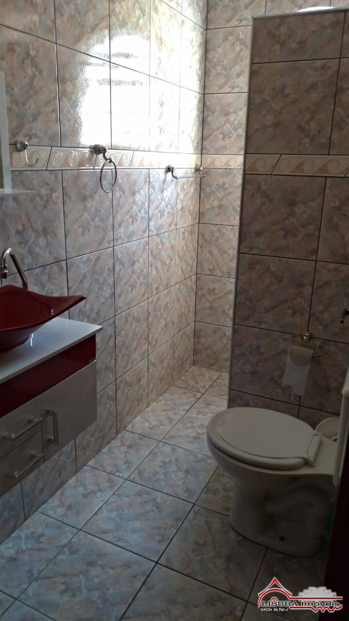 Casa à venda com 3 quartos, 180m² - Foto 16