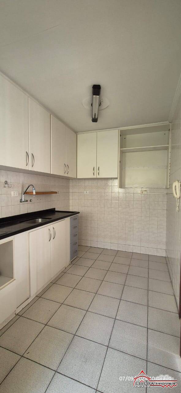 Apartamento à venda com 3 quartos, 86m² - Foto 10