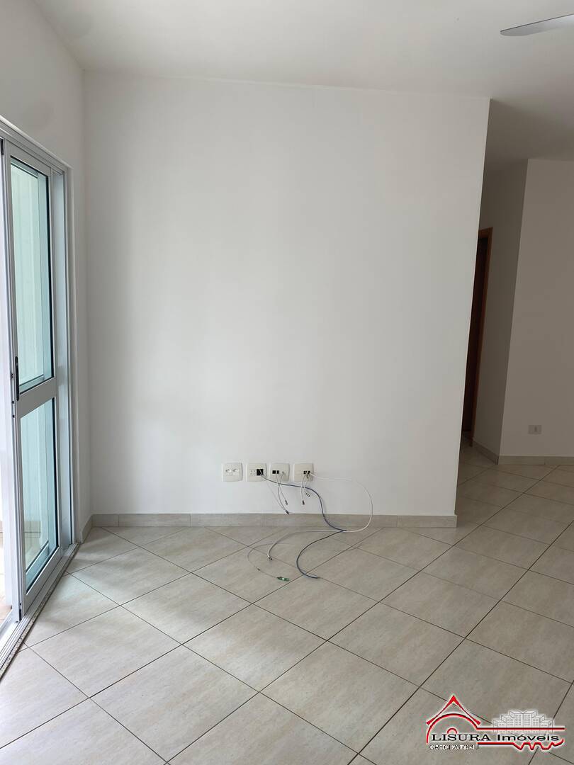 Apartamento à venda com 3 quartos - Foto 3