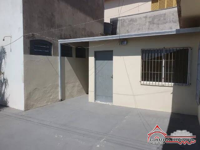 Casa à venda com 3 quartos, 300m² - Foto 17