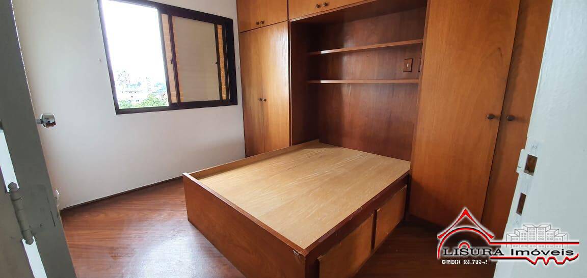 Apartamento à venda com 2 quartos, 55m² - Foto 11