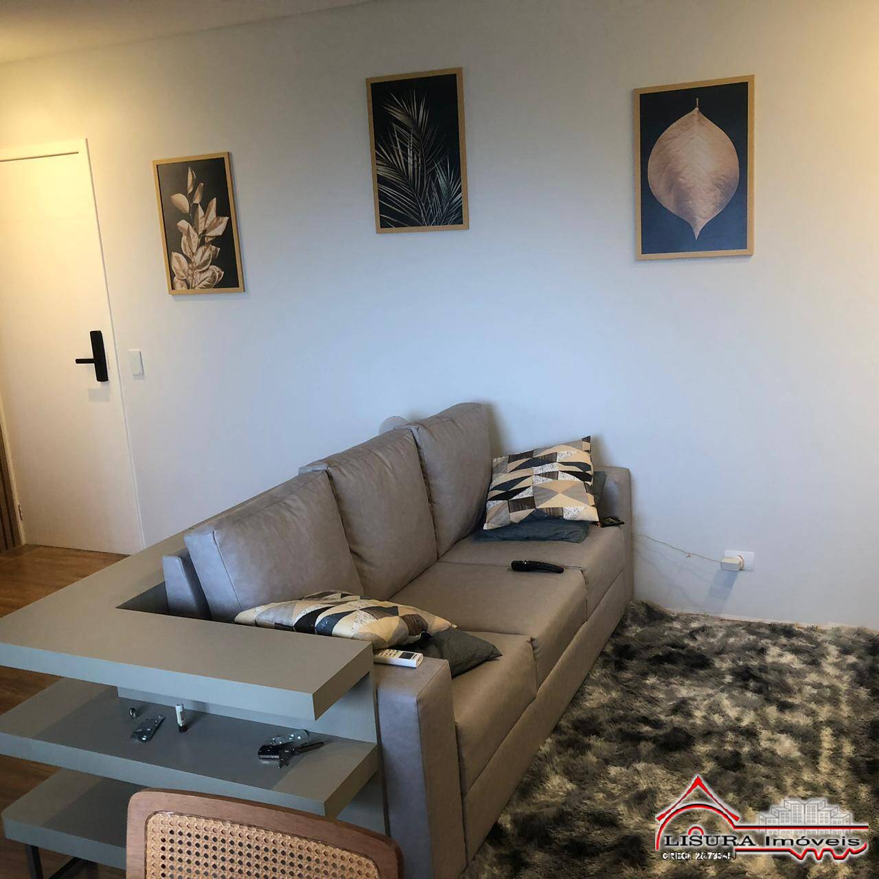 Apartamento à venda com 2 quartos, 62m² - Foto 3