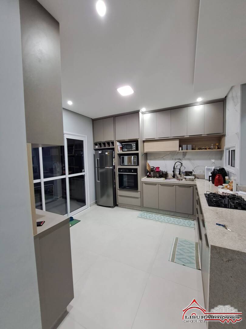 Casa à venda com 3 quartos, 162m² - Foto 10