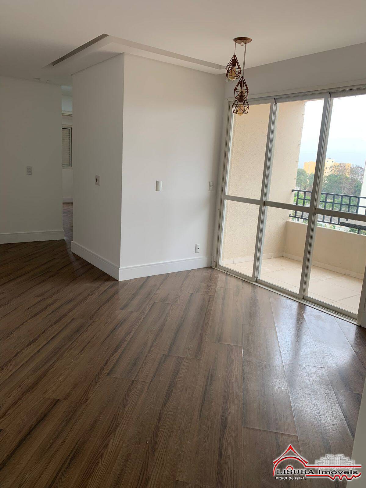 Apartamento para alugar com 2 quartos, 61m² - Foto 2