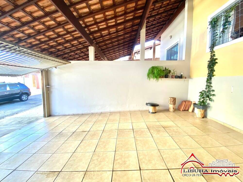 Casa à venda com 3 quartos, 113m² - Foto 3