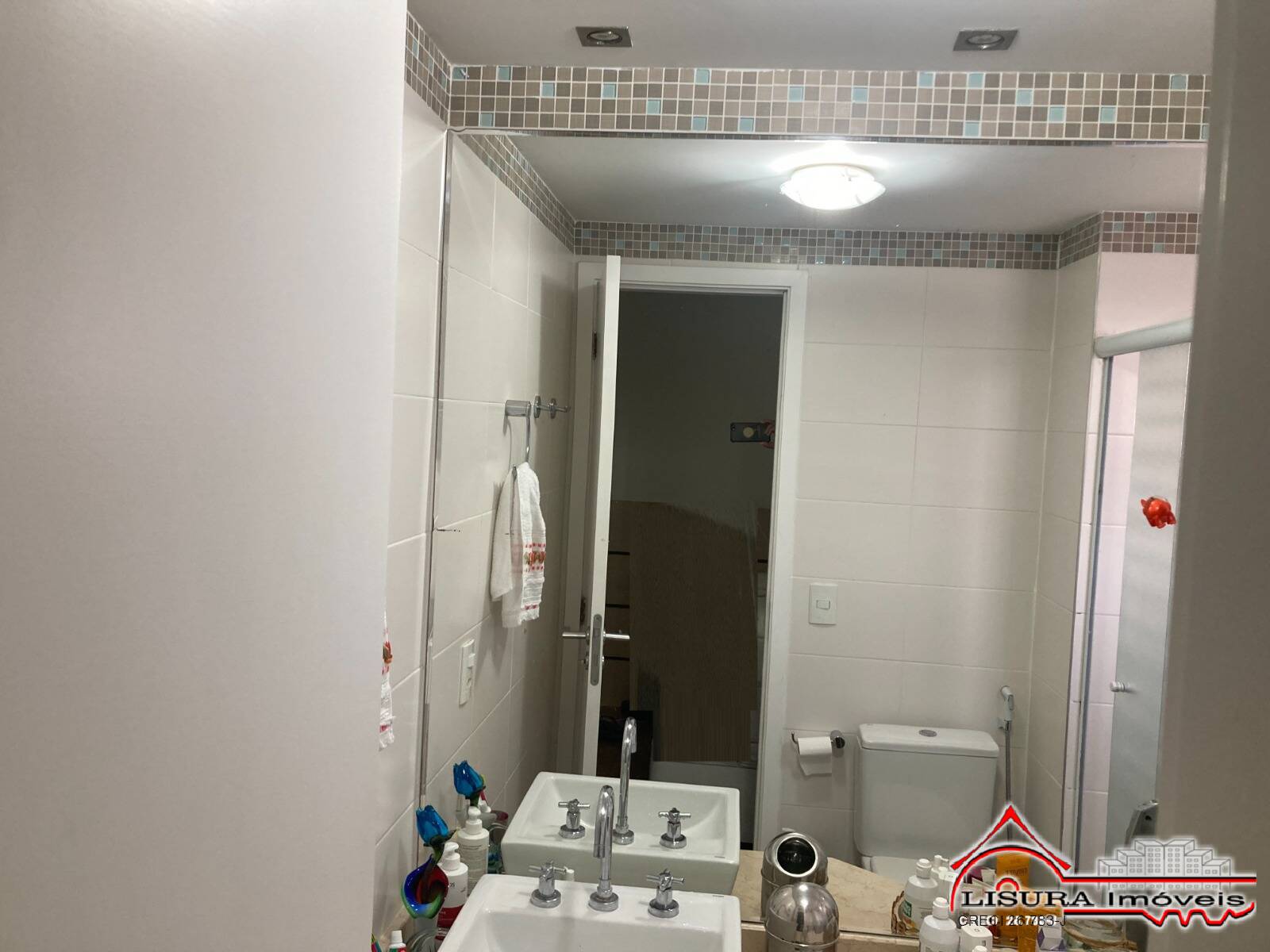 Apartamento à venda com 3 quartos, 90m² - Foto 4