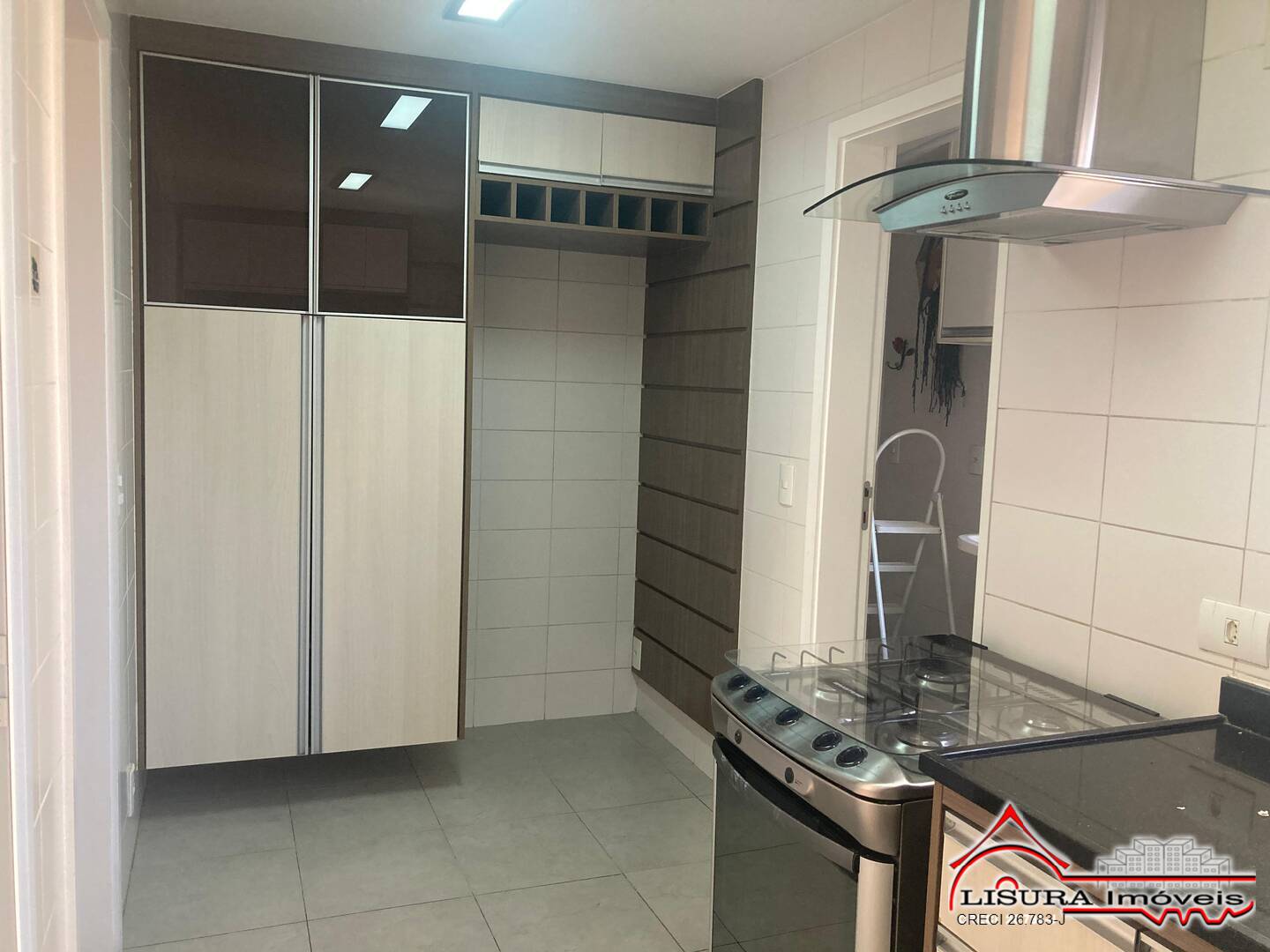 Apartamento à venda com 3 quartos, 90m² - Foto 11