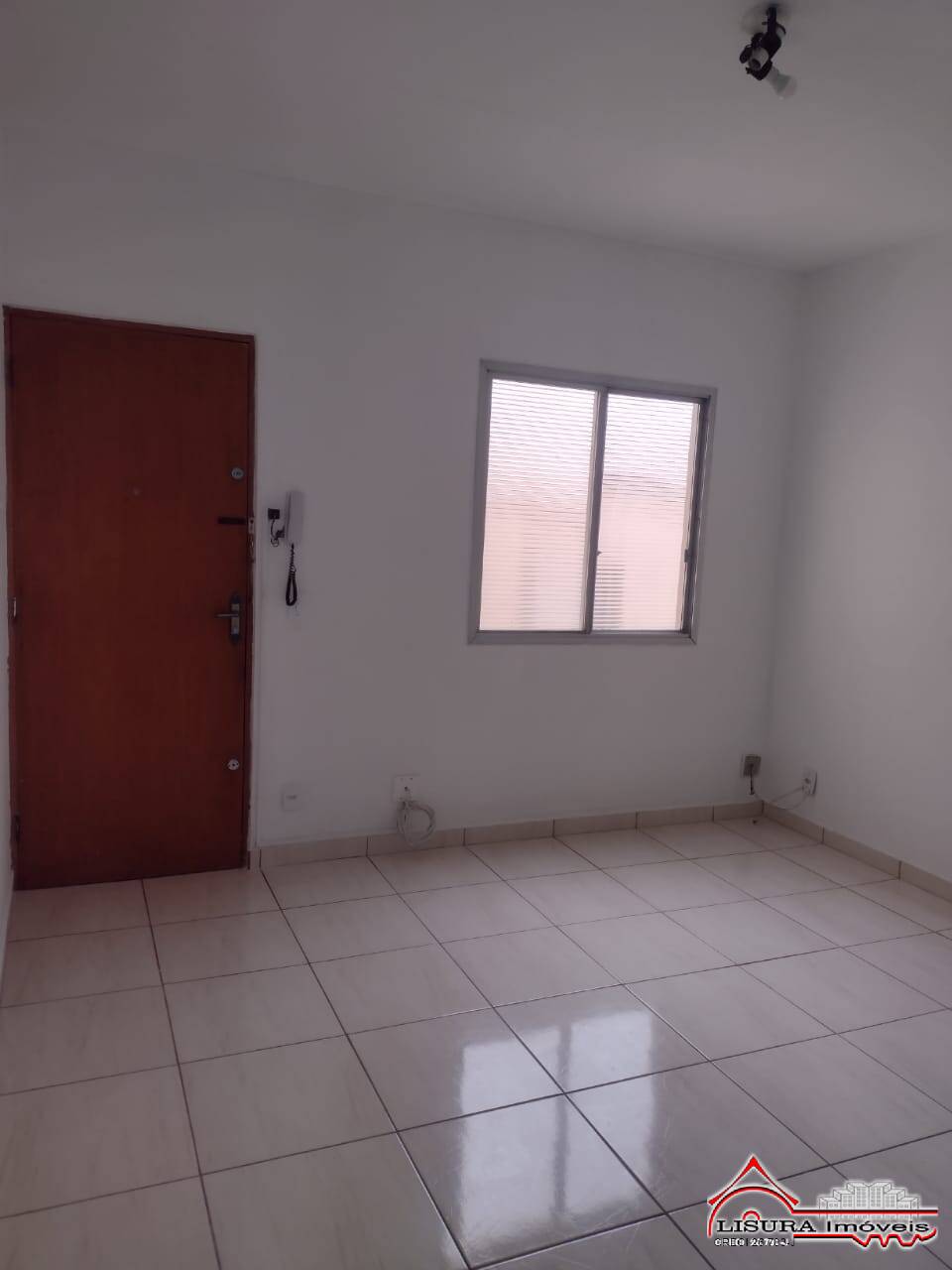 Apartamento à venda com 2 quartos, 54m² - Foto 1