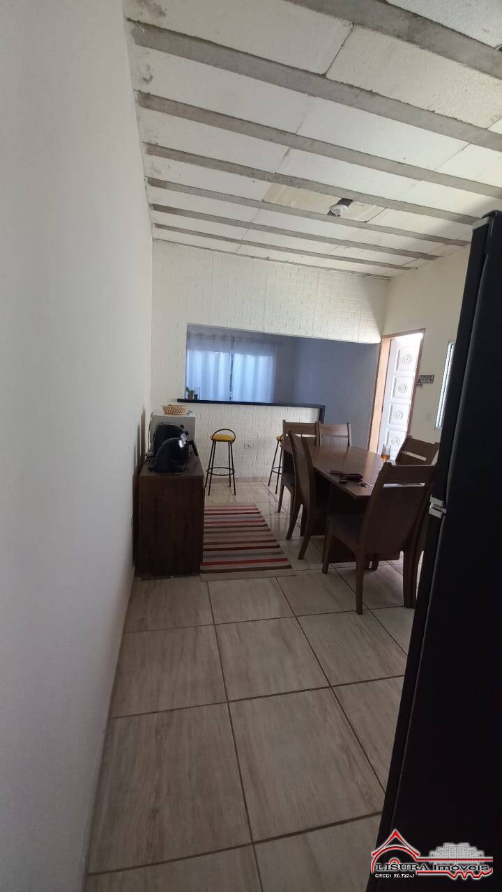 Casa à venda com 2 quartos, 125m² - Foto 3