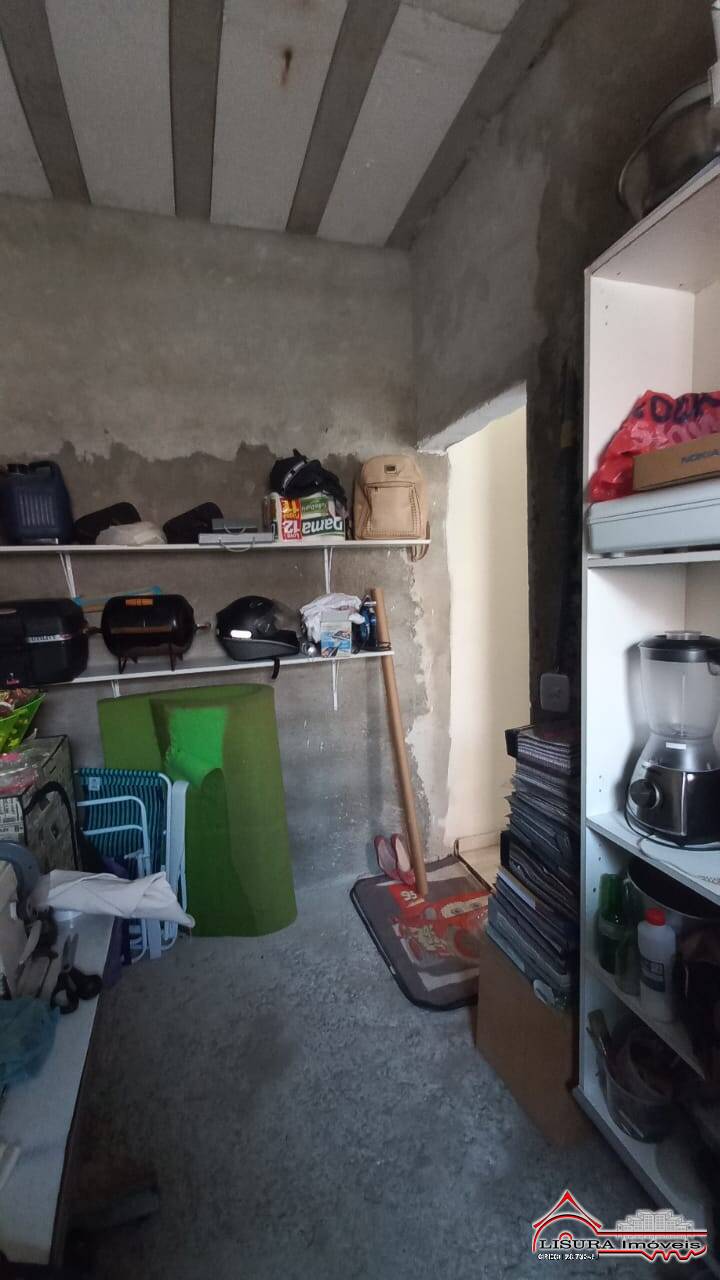 Casa à venda com 2 quartos, 125m² - Foto 17