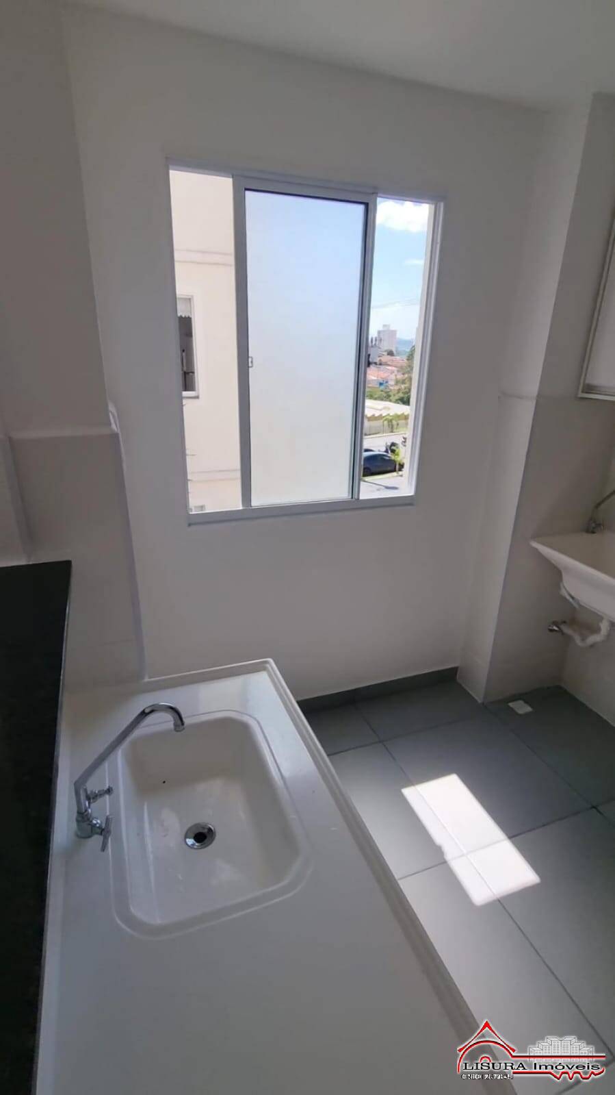 Apartamento à venda com 2 quartos, 45m² - Foto 11