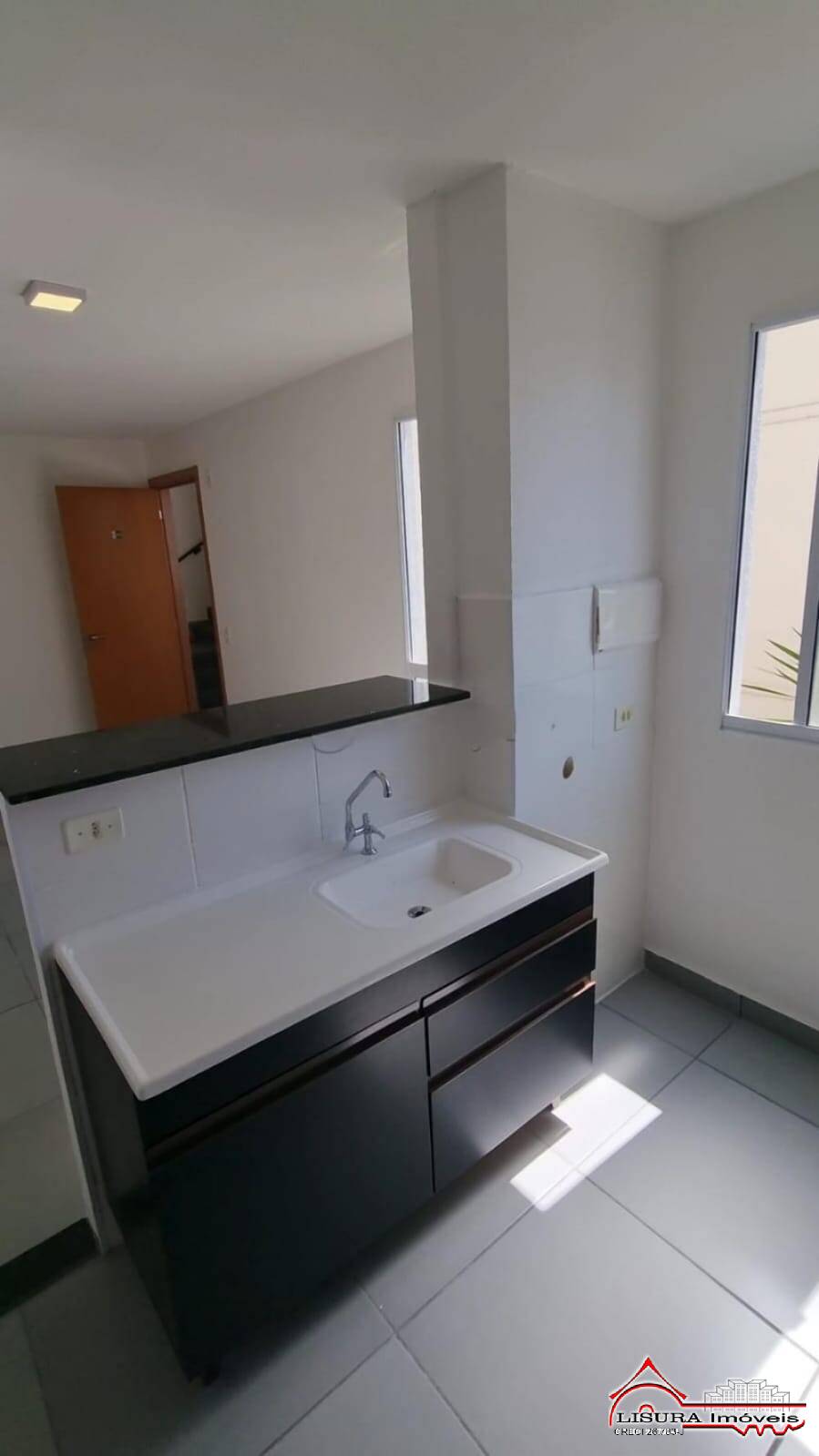 Apartamento à venda com 2 quartos, 45m² - Foto 4