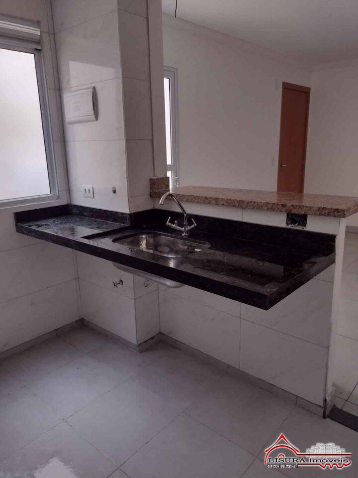 Apartamento para alugar com 2 quartos, 39m² - Foto 6