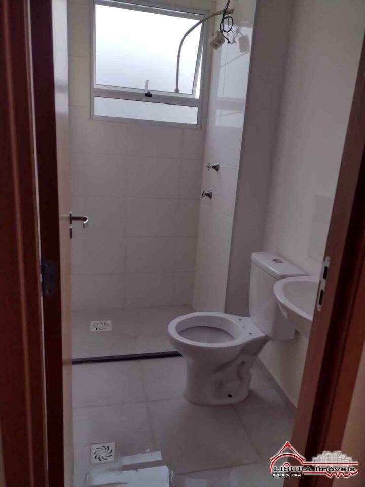 Apartamento para alugar com 2 quartos, 39m² - Foto 13