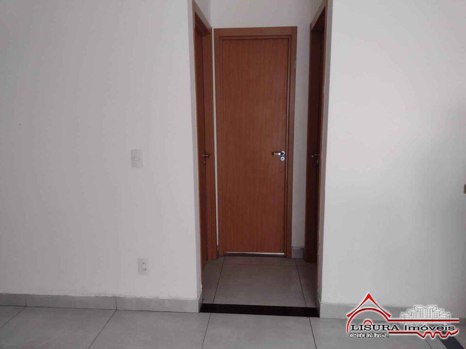 Apartamento para alugar com 2 quartos, 39m² - Foto 11