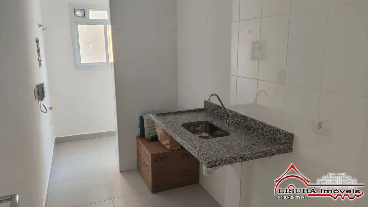 Apartamento à venda com 2 quartos, 62m² - Foto 2