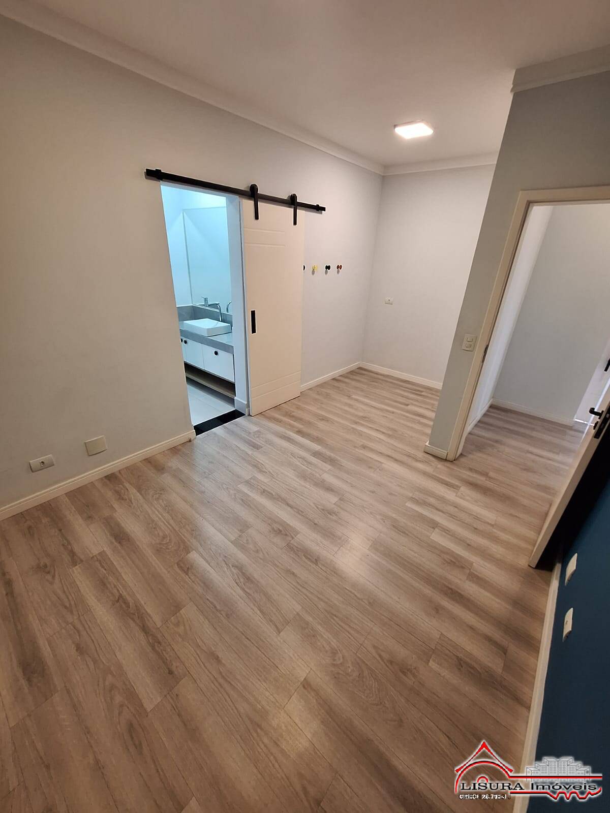 Casa de Condomínio para alugar com 3 quartos, 380m² - Foto 14