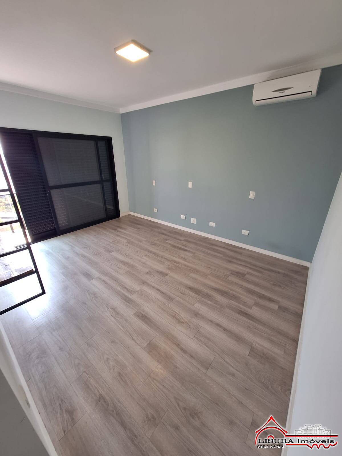 Casa de Condomínio para alugar com 3 quartos, 380m² - Foto 15