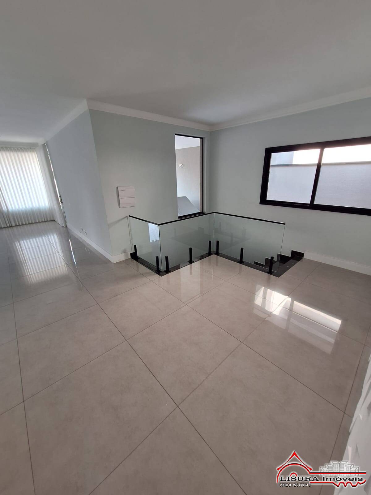 Casa de Condomínio para alugar com 3 quartos, 380m² - Foto 20