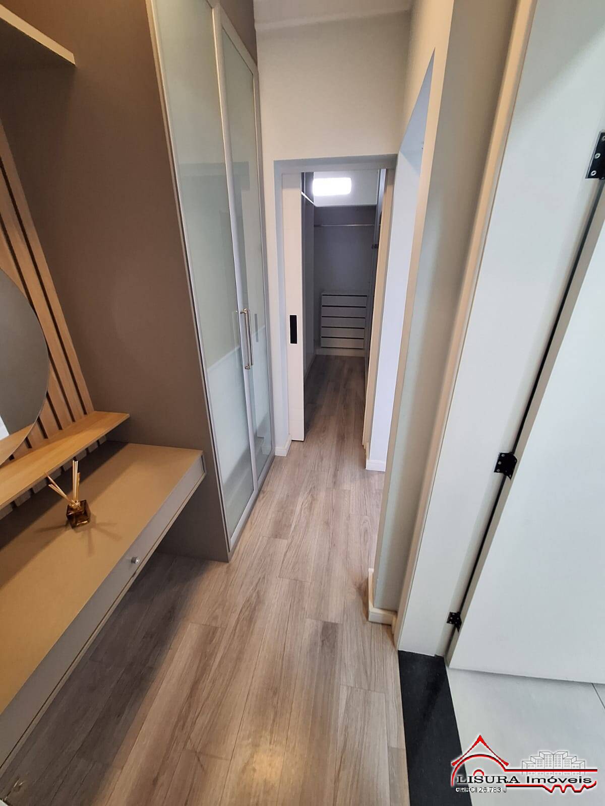 Casa de Condomínio para alugar com 3 quartos, 380m² - Foto 31