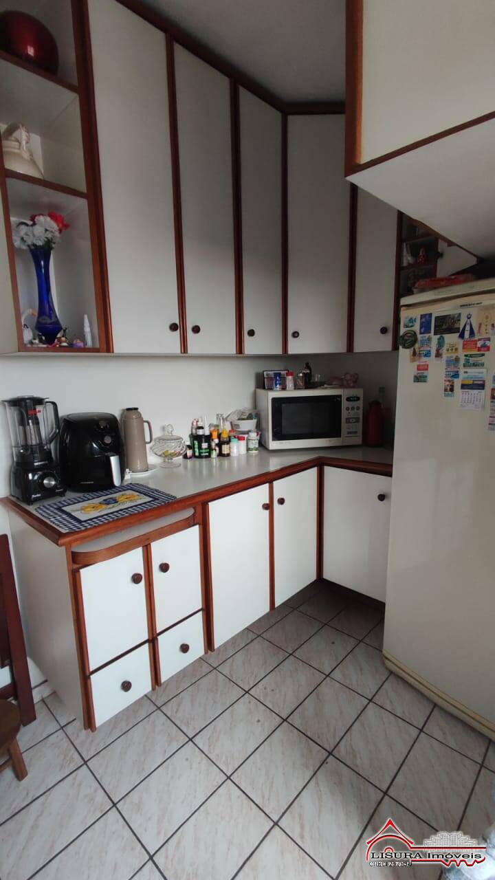 Apartamento à venda com 2 quartos, 59m² - Foto 3