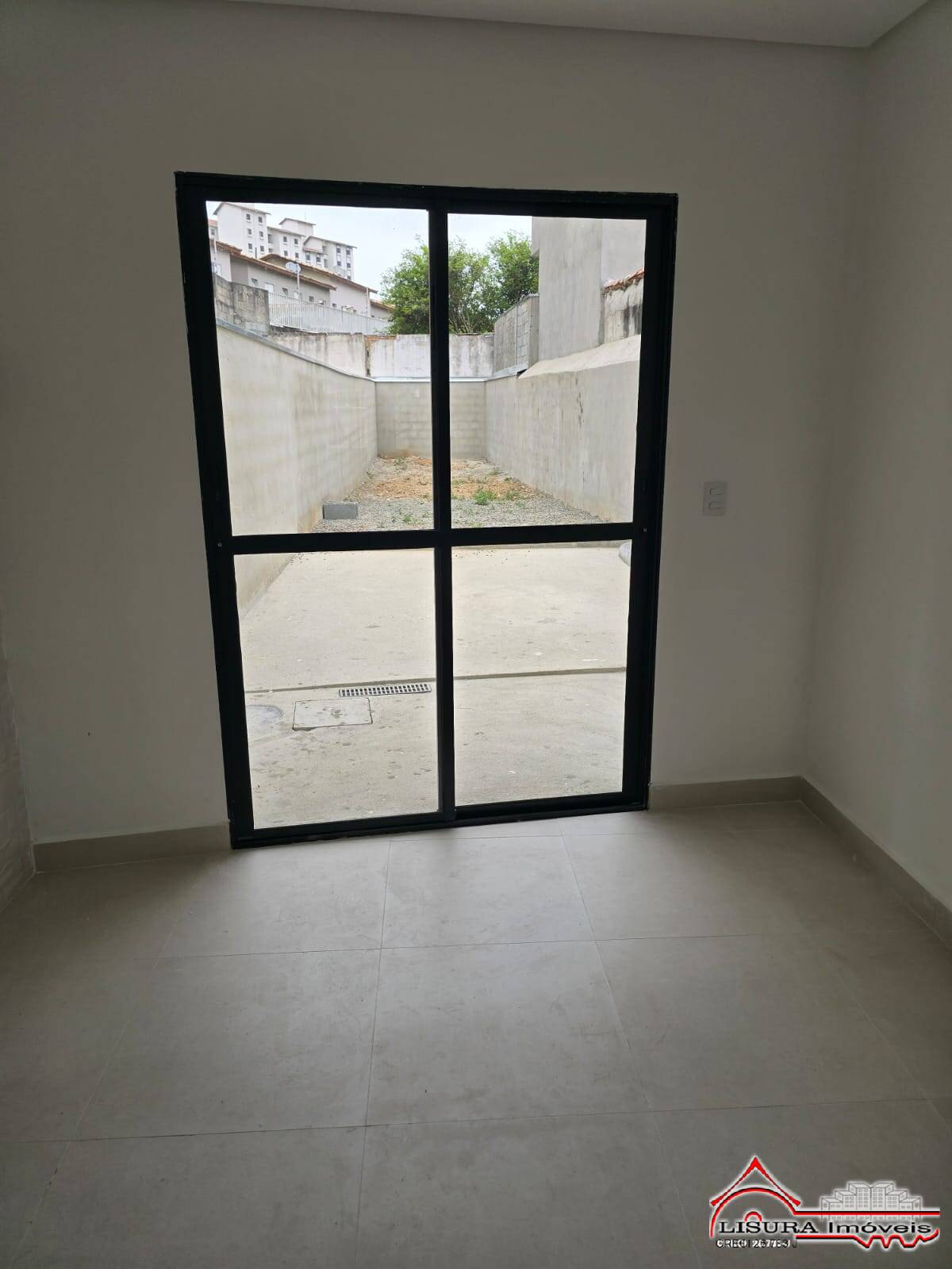 Casa à venda com 2 quartos, 89m² - Foto 13