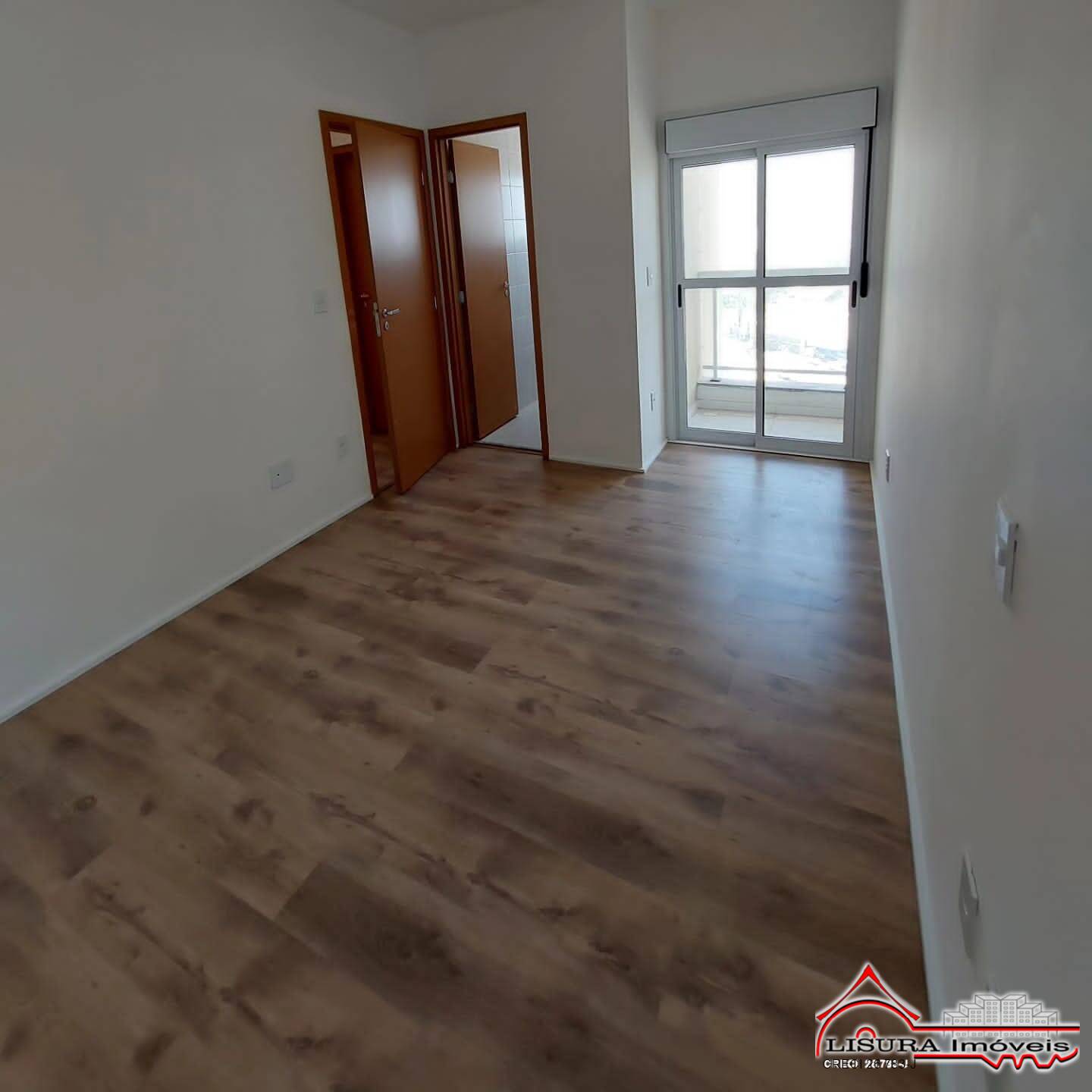 Apartamento à venda com 3 quartos, 72m² - Foto 2